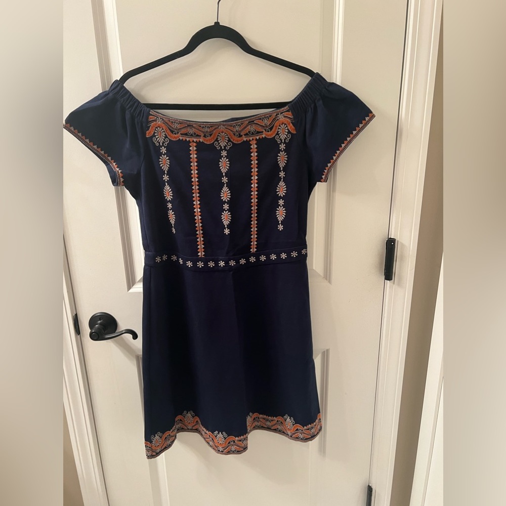 Tory Burch summer dress. Embroidered off shoulder above knee dress